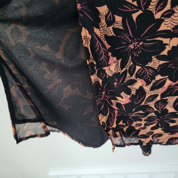 ASTR The Label Floral Smocked V-Neck Long Sleeve Dress Black/Coral Women Sz L - Picture 14 of 16